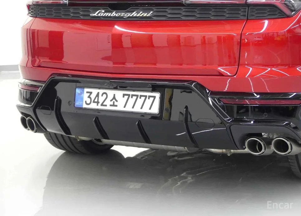 Lamborghini Urus 2018 4.0 V8 SE