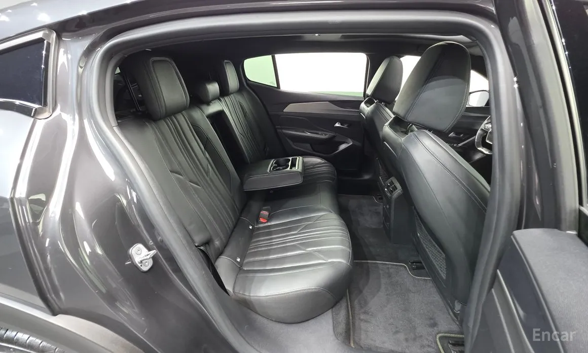 Peugeot 408 2023 1.2 Pure Tech GT