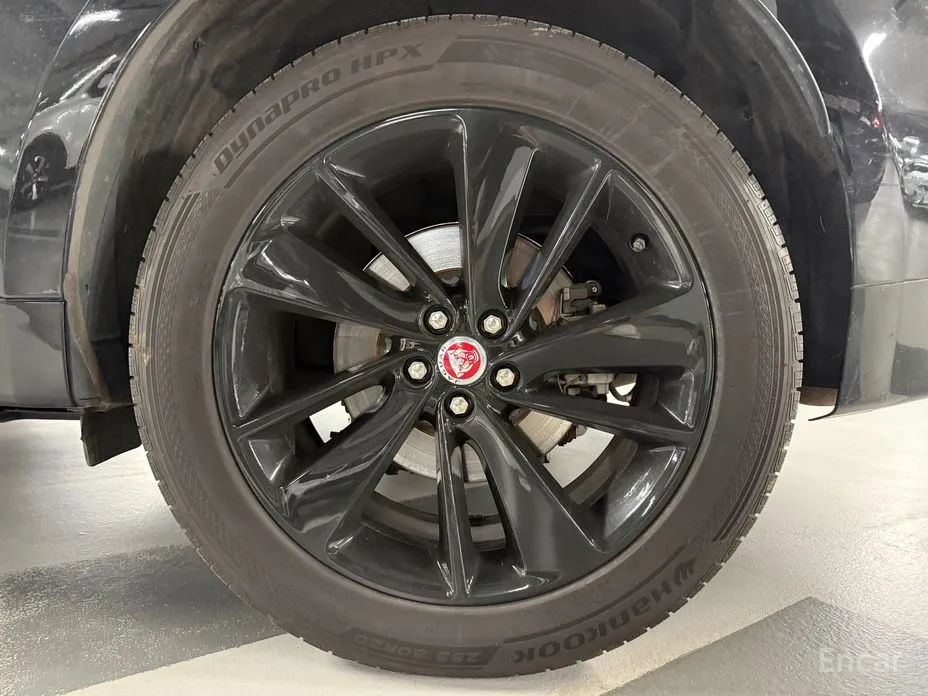 Jaguar F-Pace 2016 D200 SE