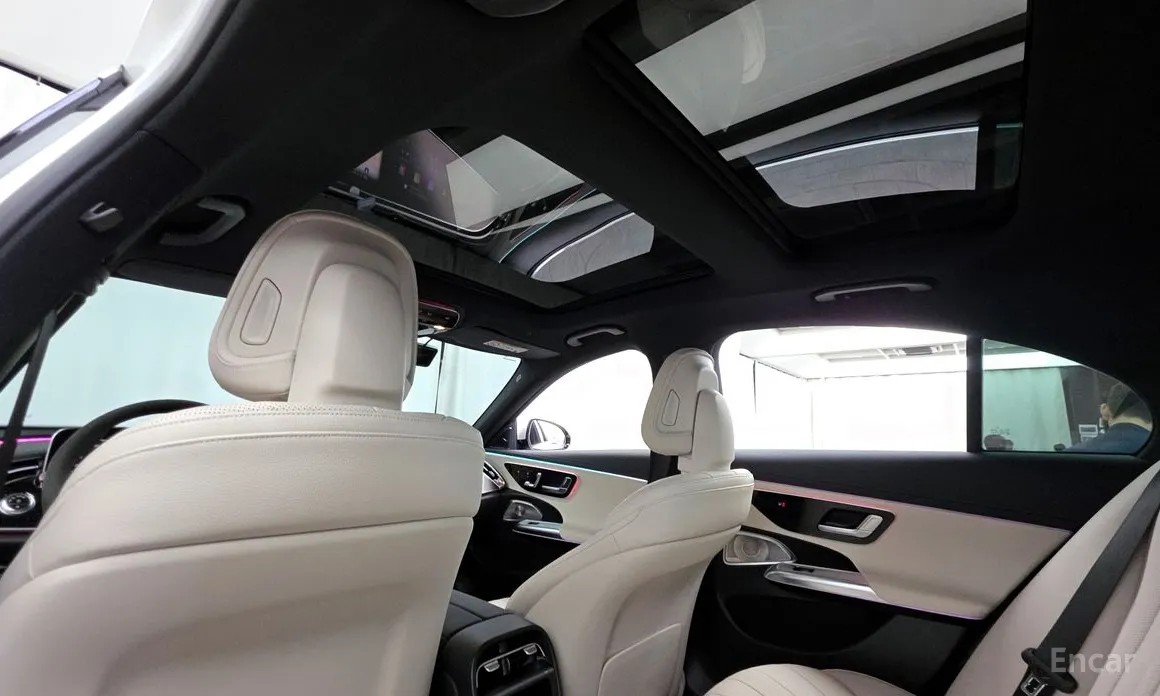 Mercedes-Benz E-Class 2024 E300 4MATIC AMG Line