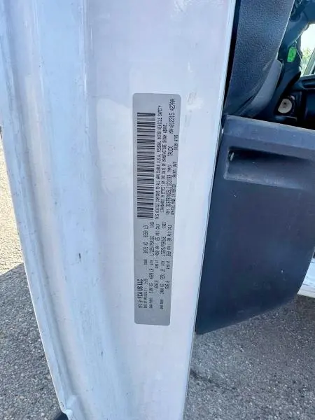 RAM PROMASTER 2020 VIN 3C6TRVAG5LE123193