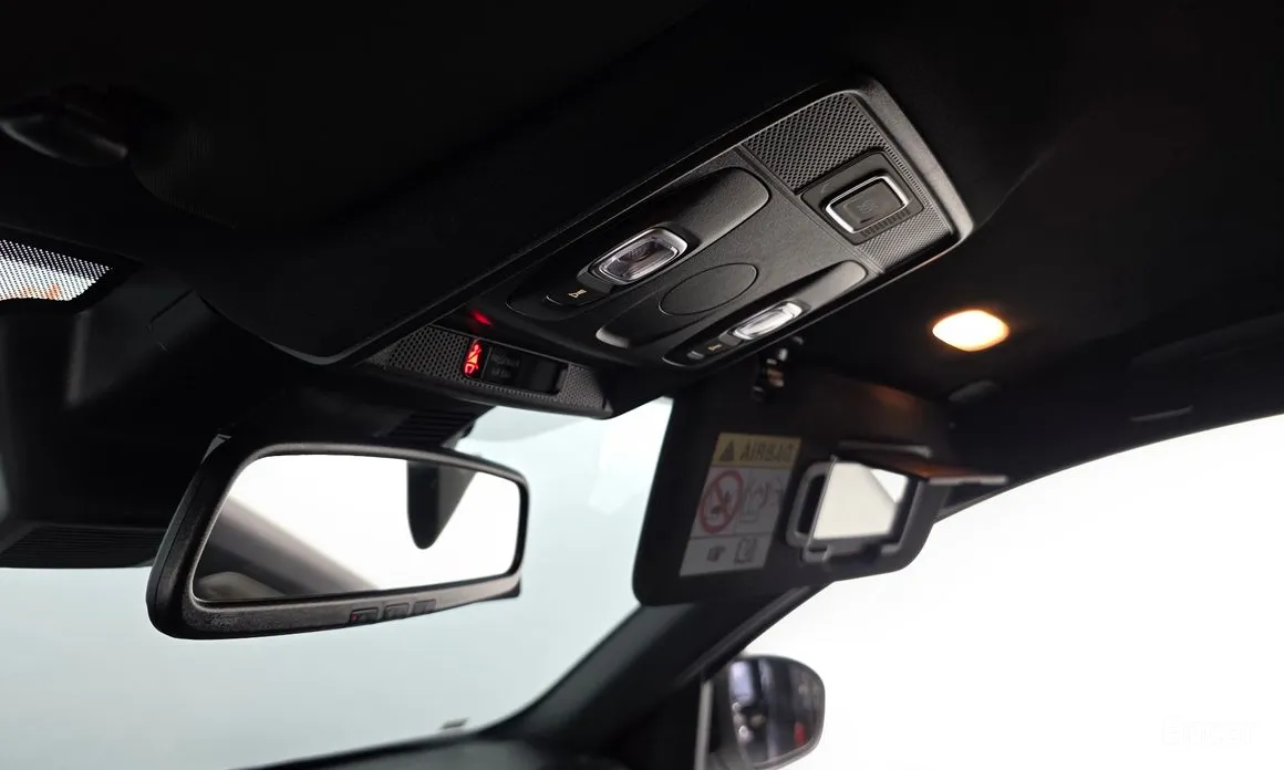 Renault Arkana 2024 1.6 E-TECH Iconic