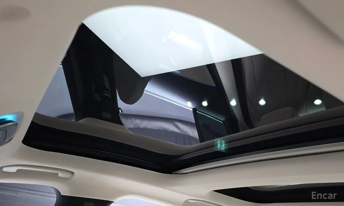 Mercedes-Benz E-Class 2024 E200 Avantgarde