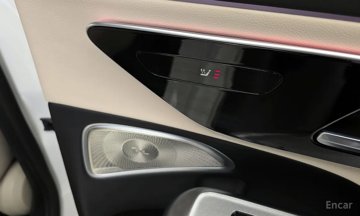 Mercedes-Benz E-Class 2024 E300 4MATIC AMG Line