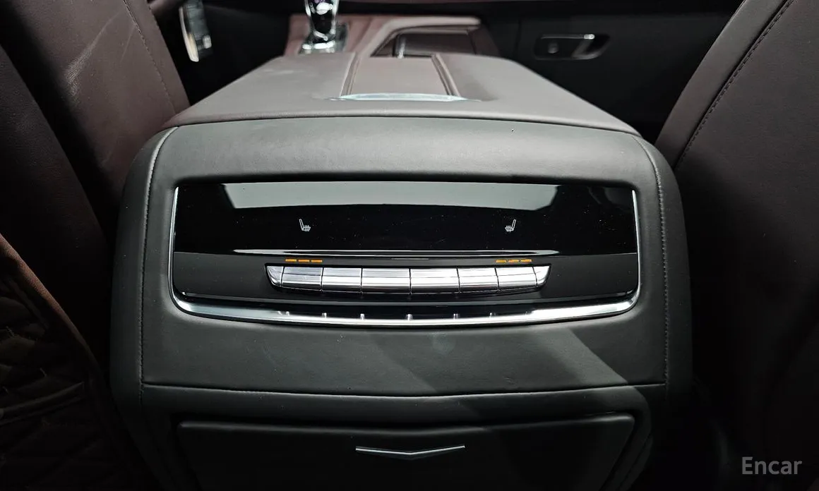 Cadillac Escalade 2021 6.2