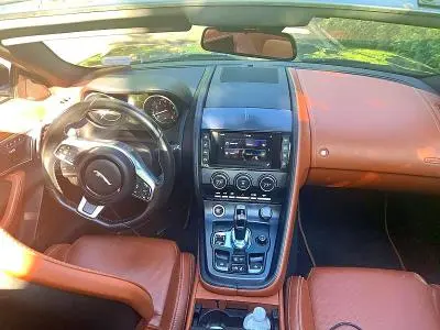 JAGUAR F-TYPE 2018 VIN SAJD85FVXJCK49031
