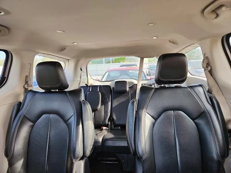 CHRYSLER PACIFICA 2022 VIN 2C4RC1L72NR134891