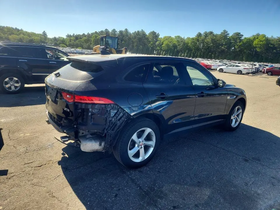 JAGUAR F-PACE 2018 VIN SADCJ2EV3JA251153