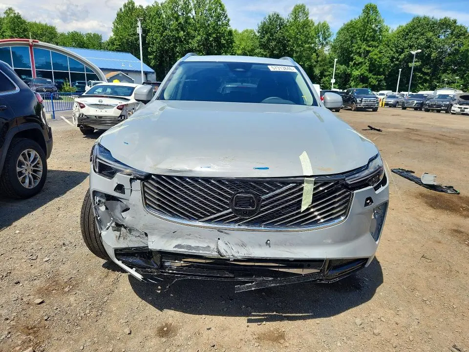 VOLVO XC90 2026 VIN YV4H60PE7T1495716