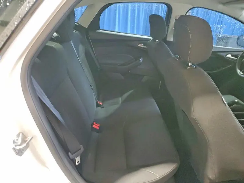 FORD FOCUS 2018 VIN 1FADP3FE8JL203130