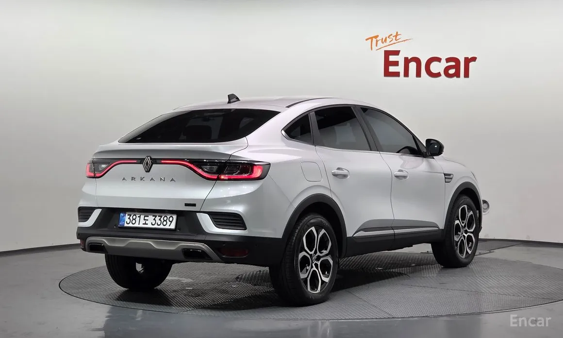 Renault Arkana 2024 1.6 E-TECH Iconic