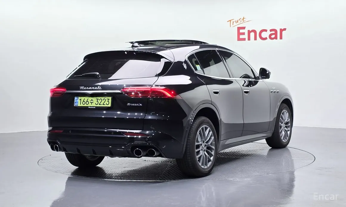 Maserati Grecale 2022 2.0 AWD GT