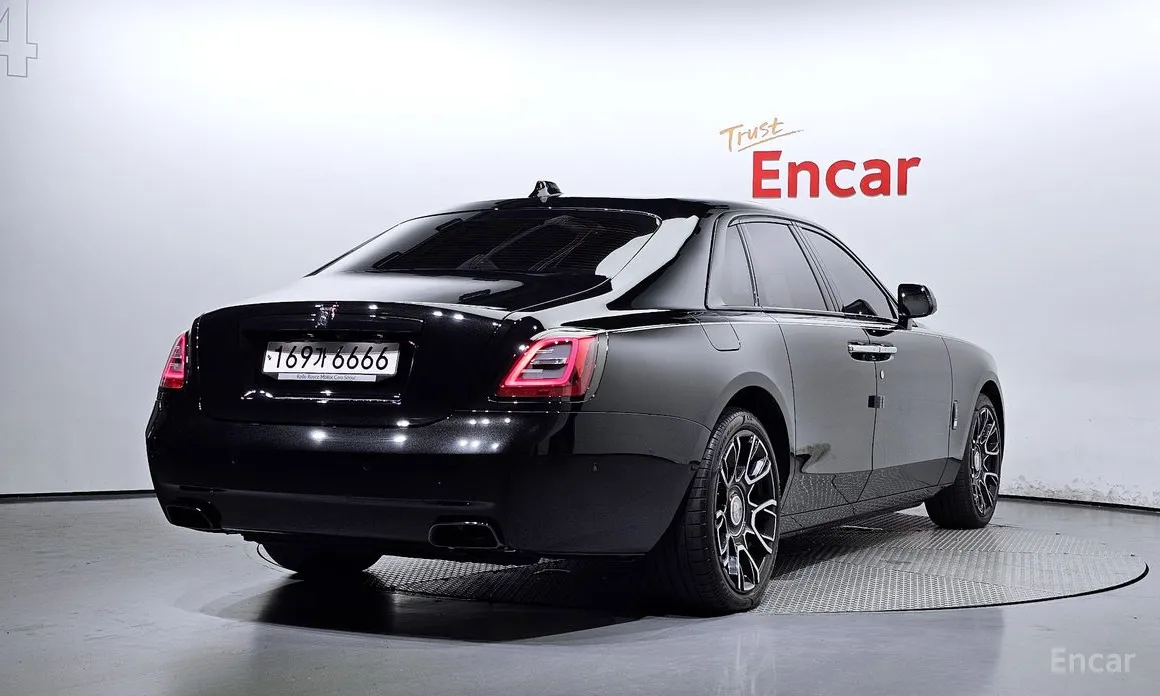 Rolls-Royce Ghost 2020 6.7 V12 Black Badge