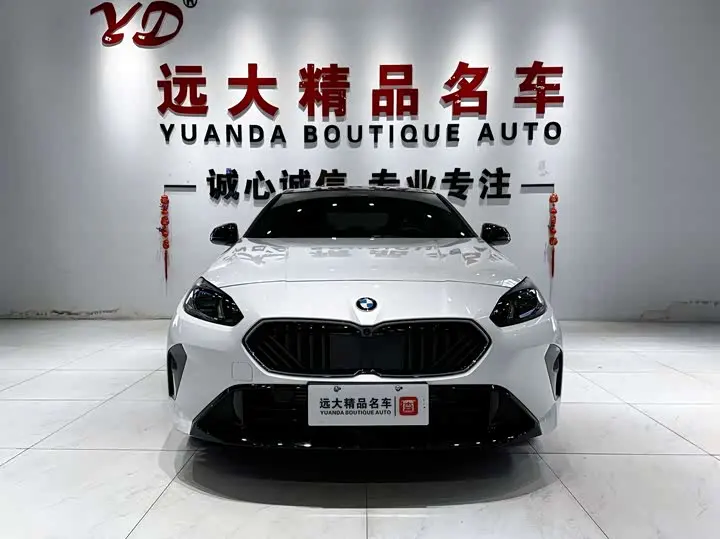 BMW 2 Series 2026 2026款 225L M运动曜夜套装