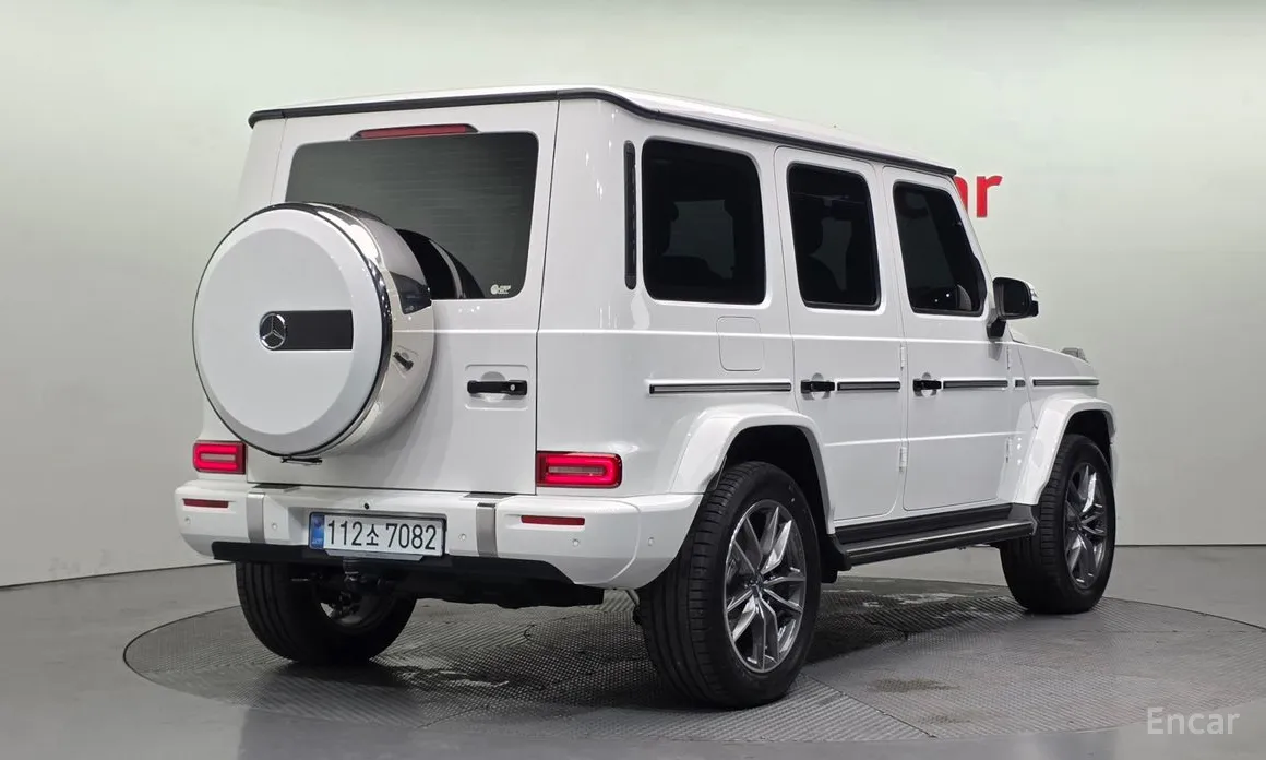 Mercedes-Benz G-Class 2024 G450d
