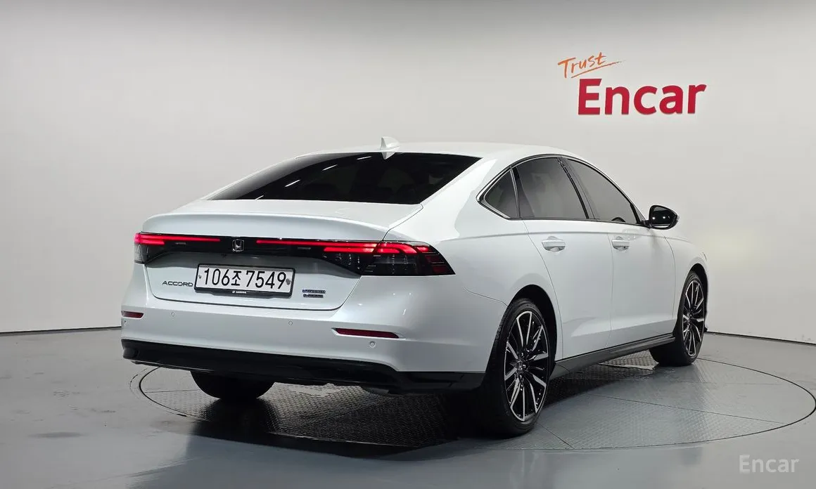 Honda Accord 2023 2.0 Hybrid Touring