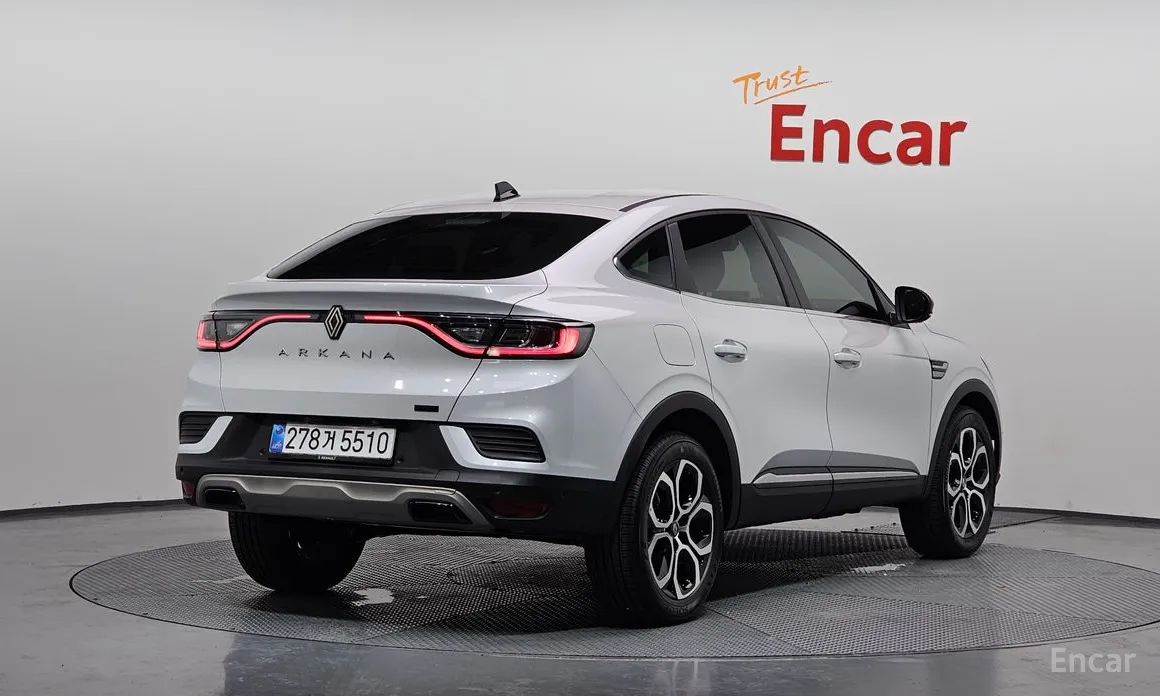 Renault Arkana 2024 1.6 E-TECH Iconic