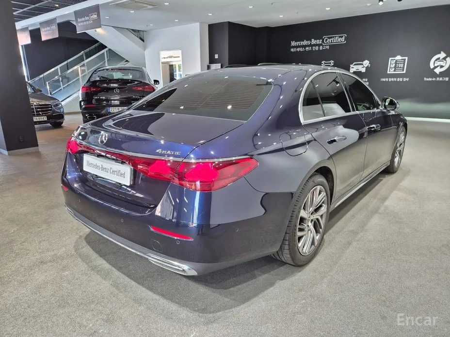 Mercedes-Benz E-Class 2024 E220d 4MATIC Exclusive