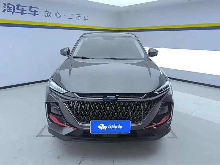 Changan Oshan X7 Plus 2023 2023款 畅享版 1.5T自动智享型 7座