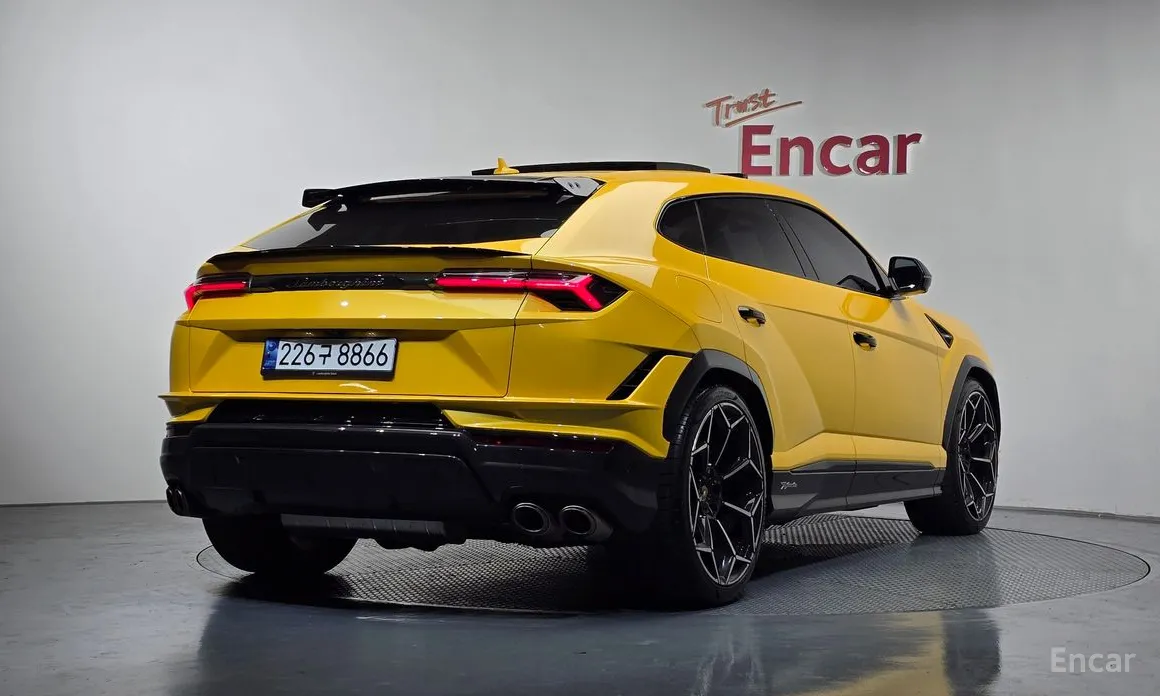 Lamborghini Urus 2018 4.0 V8 Performante