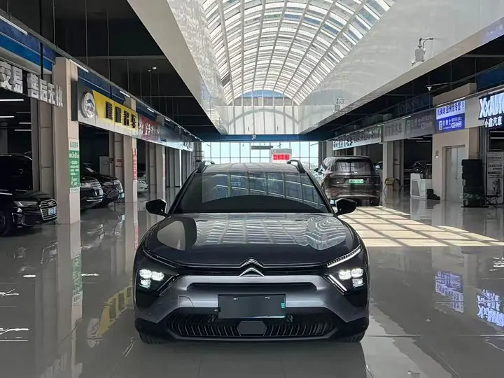 Citroen C5 X 2025 2025款 1.6T 海外版