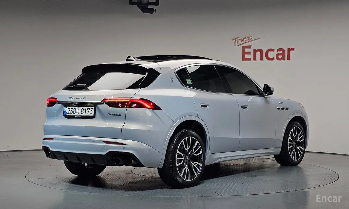 Maserati Grecale 2022 2.0 AWD GT