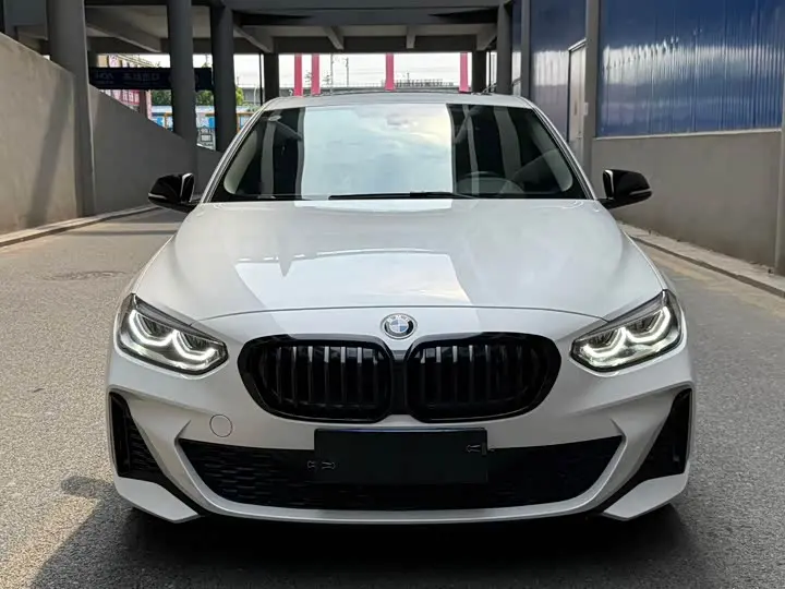 BMW 1 Series 2023 2023款 120i M运动曜夜版