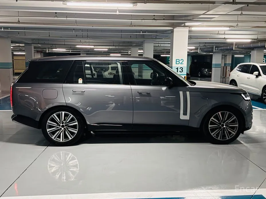 Land Rover Range Rover 2022 P530 Autobiography Long Wheel Base