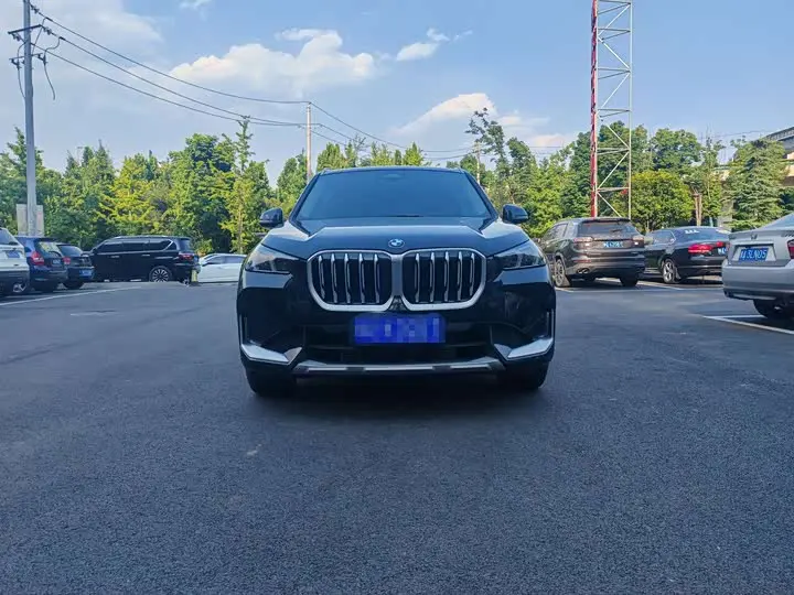 Фото 2 - BMW X1