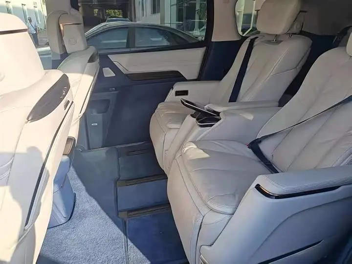 Buick GL8 Hybrid 2026 2026款 陆尊 奢享版