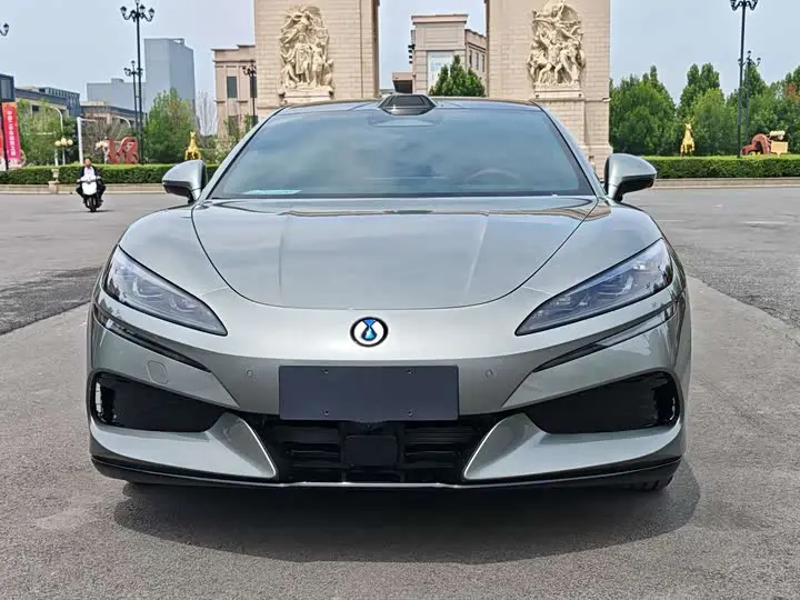 Denza Z9GT 2026 2026款 易三方闪充尊荣型