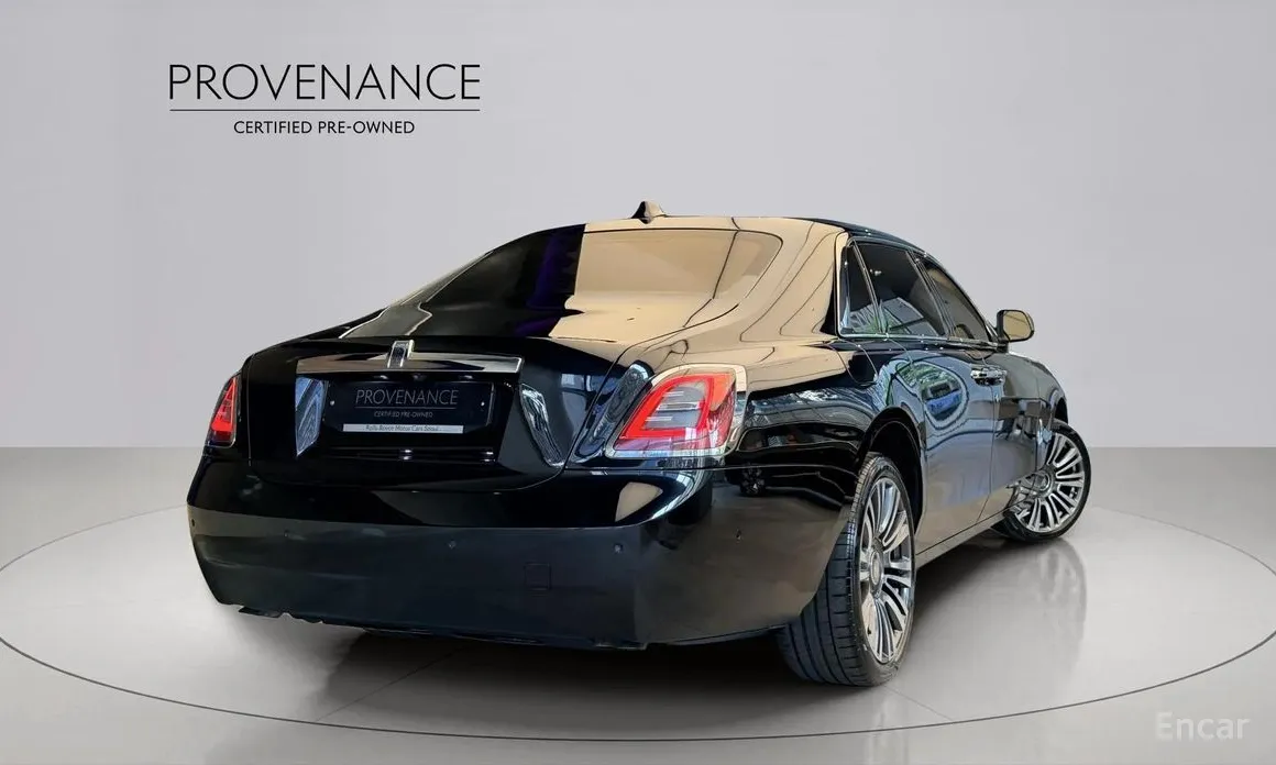 Rolls-Royce Ghost 2020 6.7 EWB V12