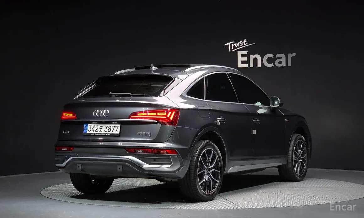 Audi Q5 2017 45 TFSI Quattro Premium Sportback