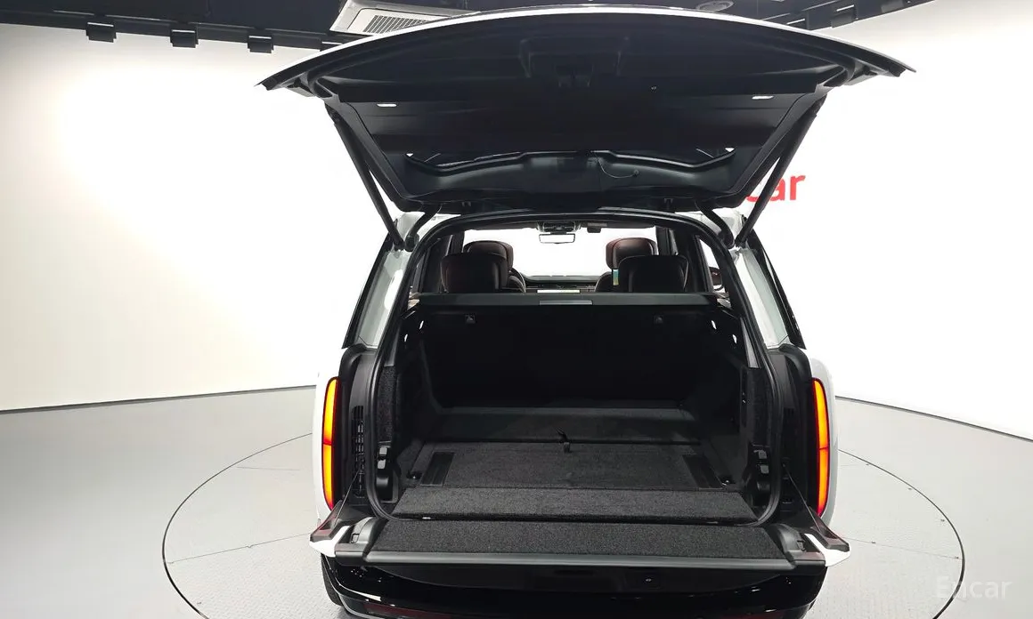 Land Rover Range Rover 2022 P550E AB
