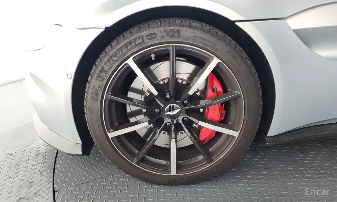 Aston Martin Vantage 2018 4.0 V8 Roadster