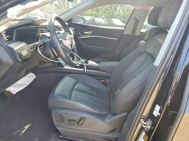 AUDI E-TRON 2021 VIN WA1AAAGEXMB020642