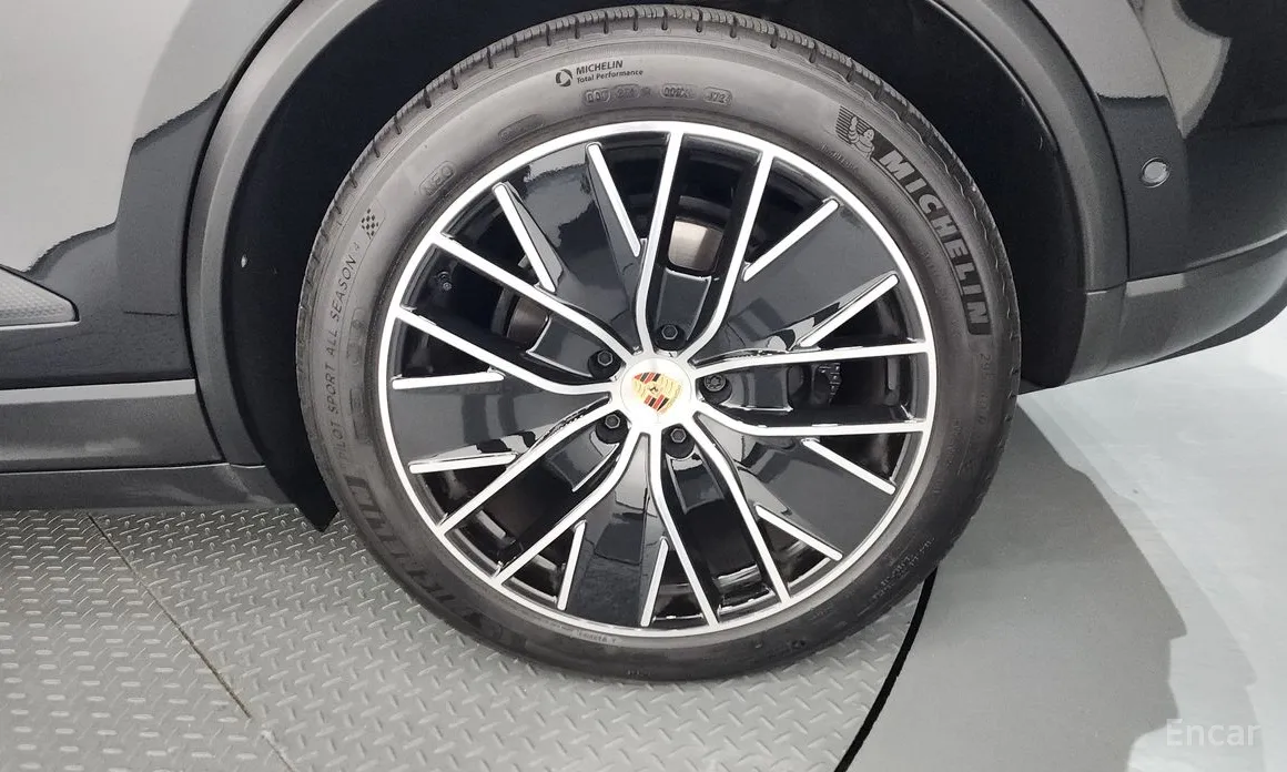 Porsche Macan 2024 Base 4