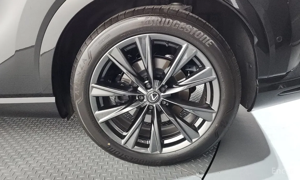 Lexus RX 2023 F-Sport