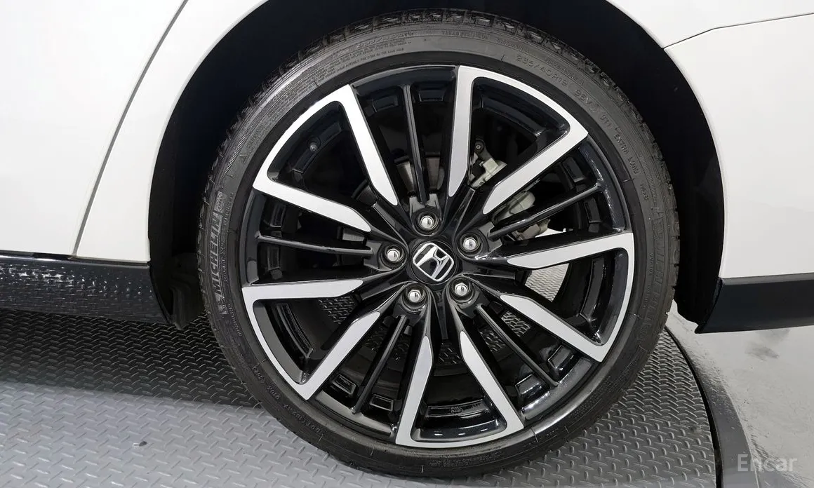 Honda Accord 2023 2.0 Hybrid Touring