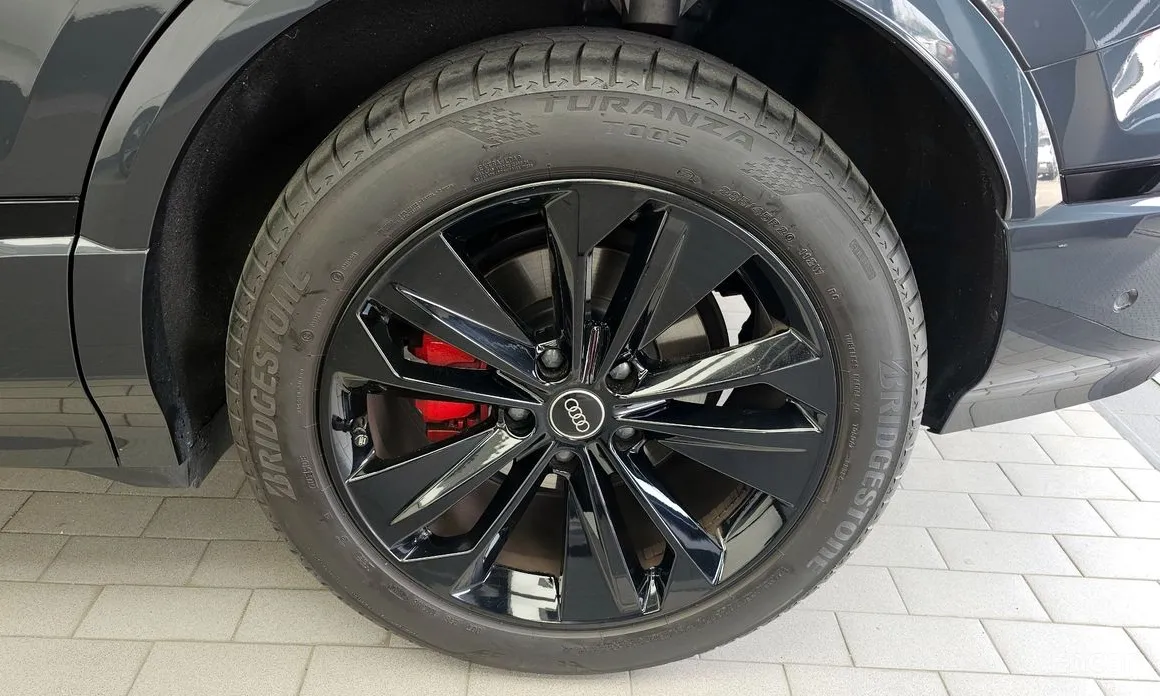Audi Q6 e-tron 2025 Performance