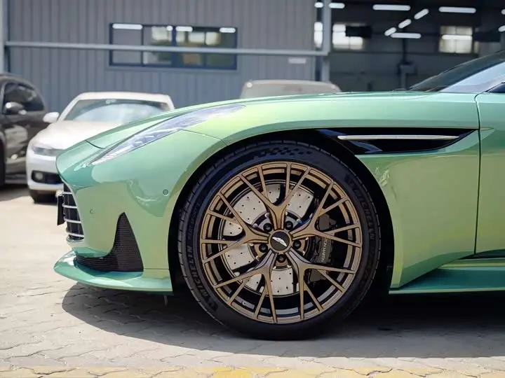 Aston Martin DB12 2025 2025款 4.0T V8 Coupe