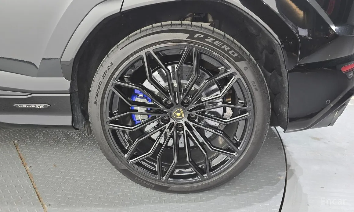 Lamborghini Urus 2018 4.0 V8 SE