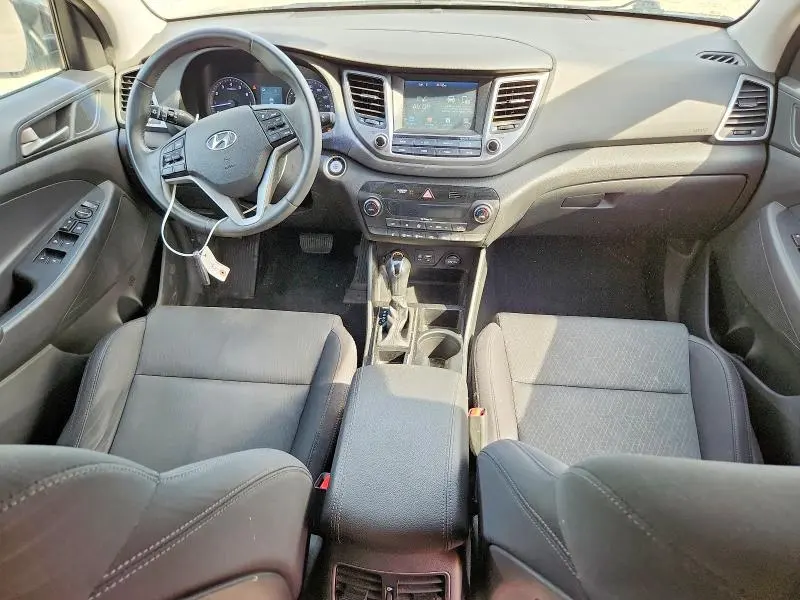 HYUNDAI TUCSON 2018 VIN KM8J3CA2XJU794296