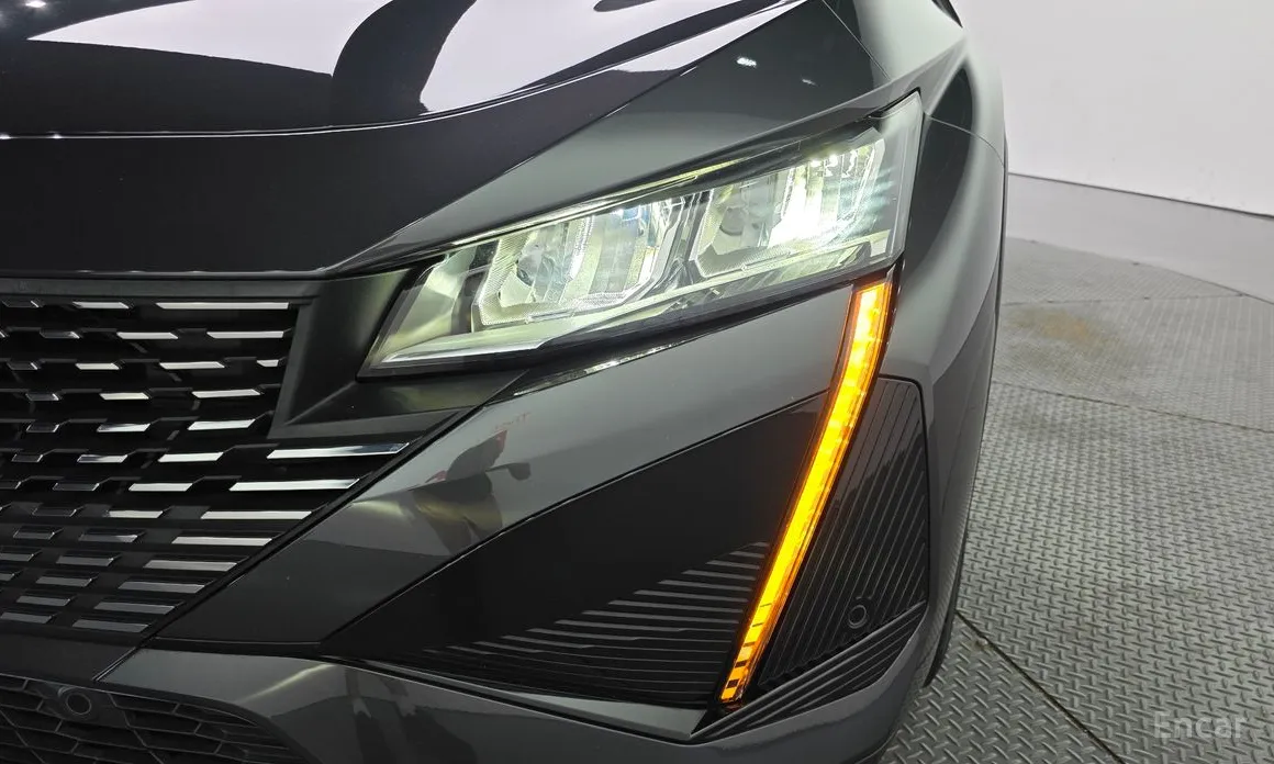 Peugeot 408 2023 1.2 Pure Tech Allure