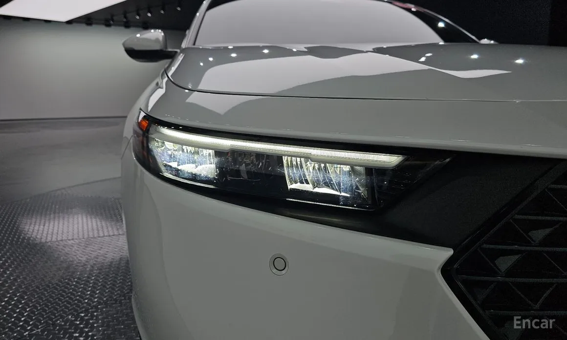 Honda Accord 2023 2.0 Hybrid Touring