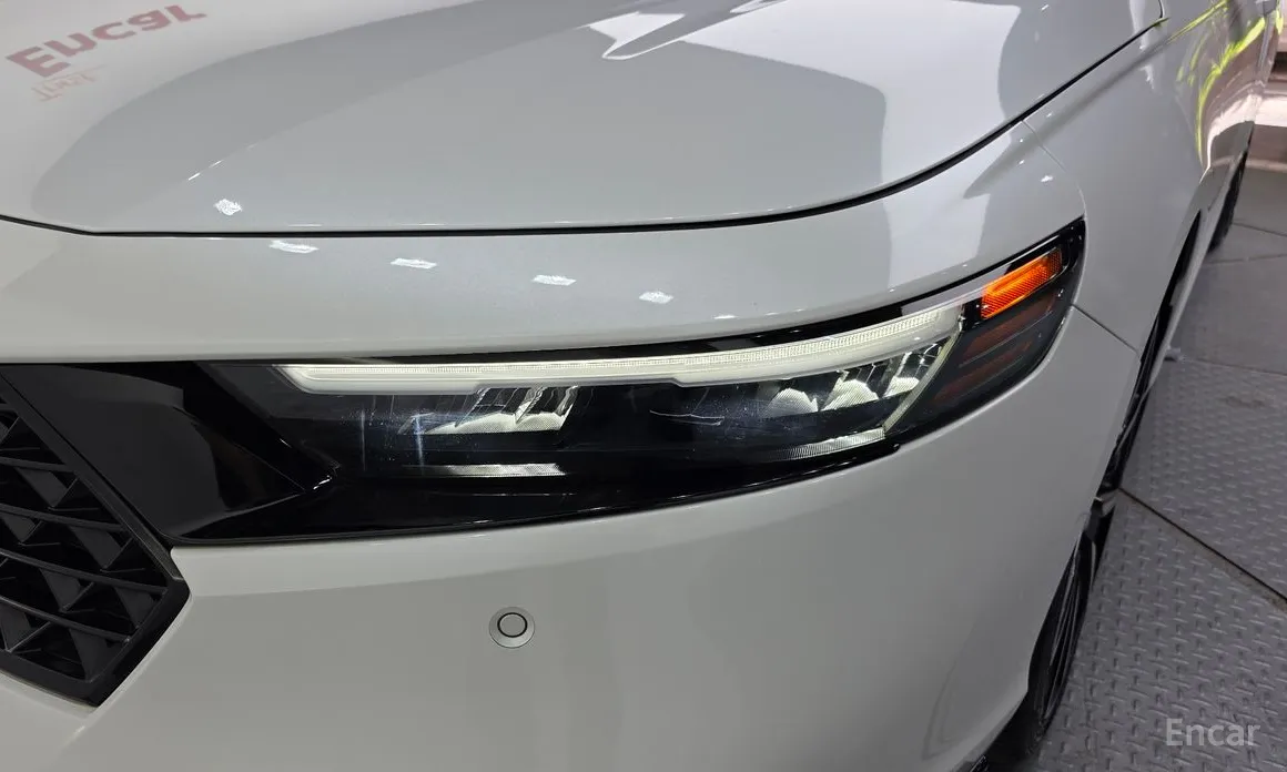 Honda Accord 2023 2.0 Hybrid Touring