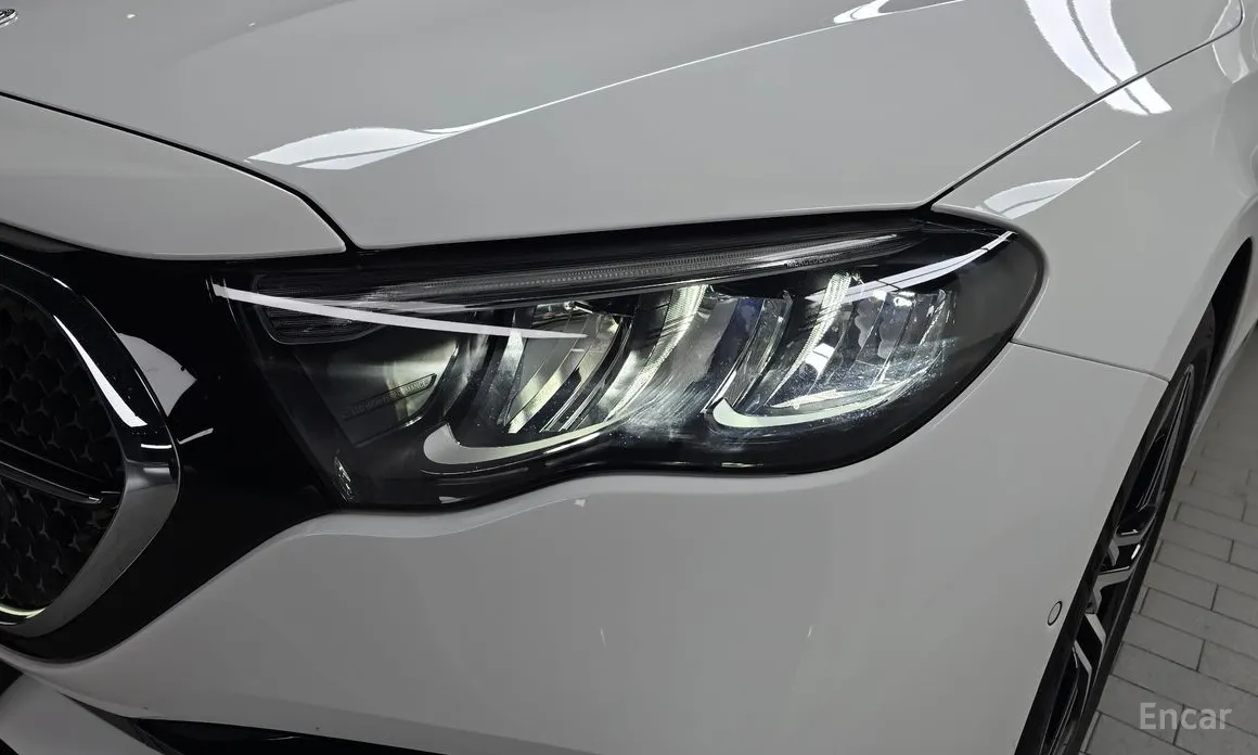 Mercedes-Benz E-Class 2024 E200 AMG Line