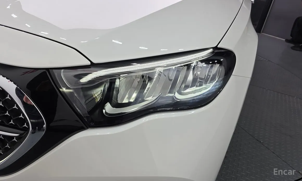 Mercedes-Benz E-Class 2024 E200 AMG Line