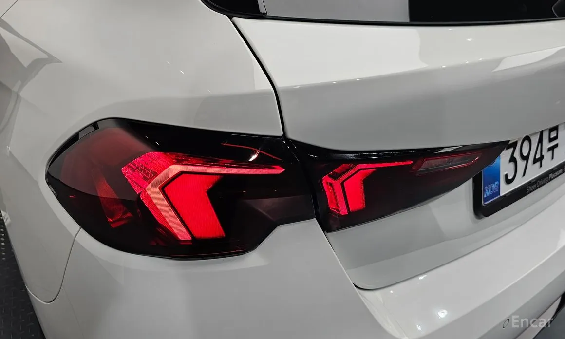 BMW 1 Series 2025 M135 xDrive Pro First Edition