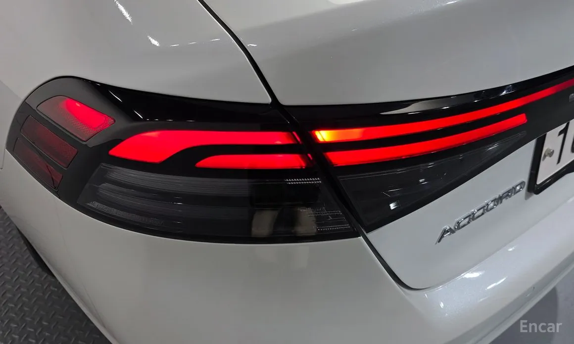 Honda Accord 2023 2.0 Hybrid Touring
